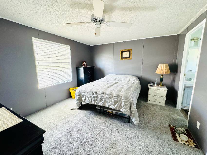 10 Cypress Loop a Lake Alfred, FL Mobile or Manufactured Home for Sale